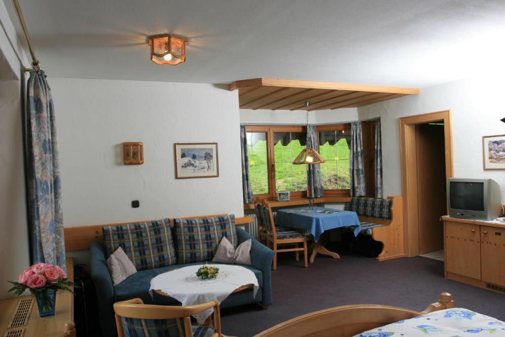 Alpengasthof Hotel Schwand Оберстдорф Стая снимка